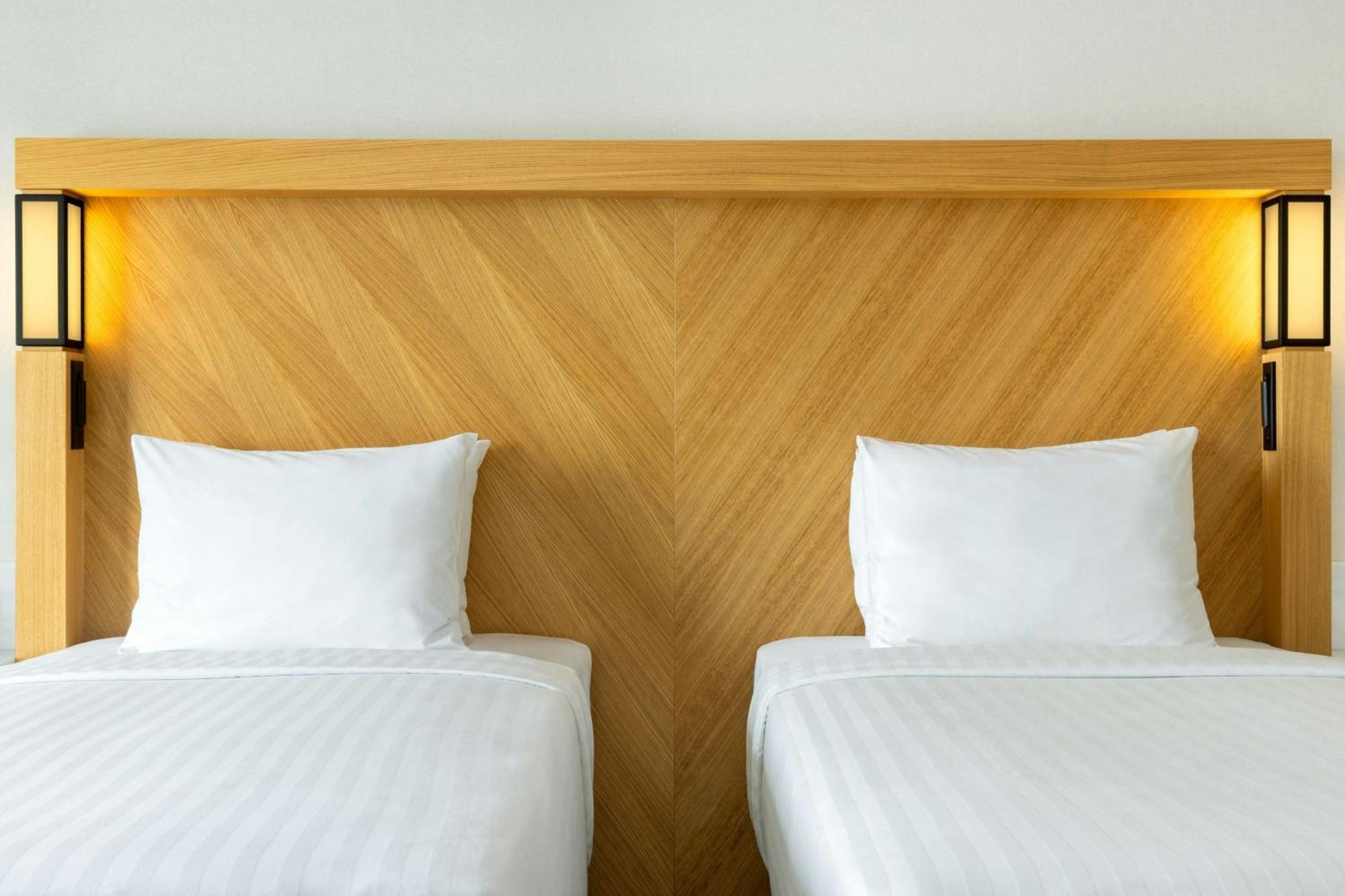 Courtyard By Marriott Tbilisi Hotel Eksteriør billede