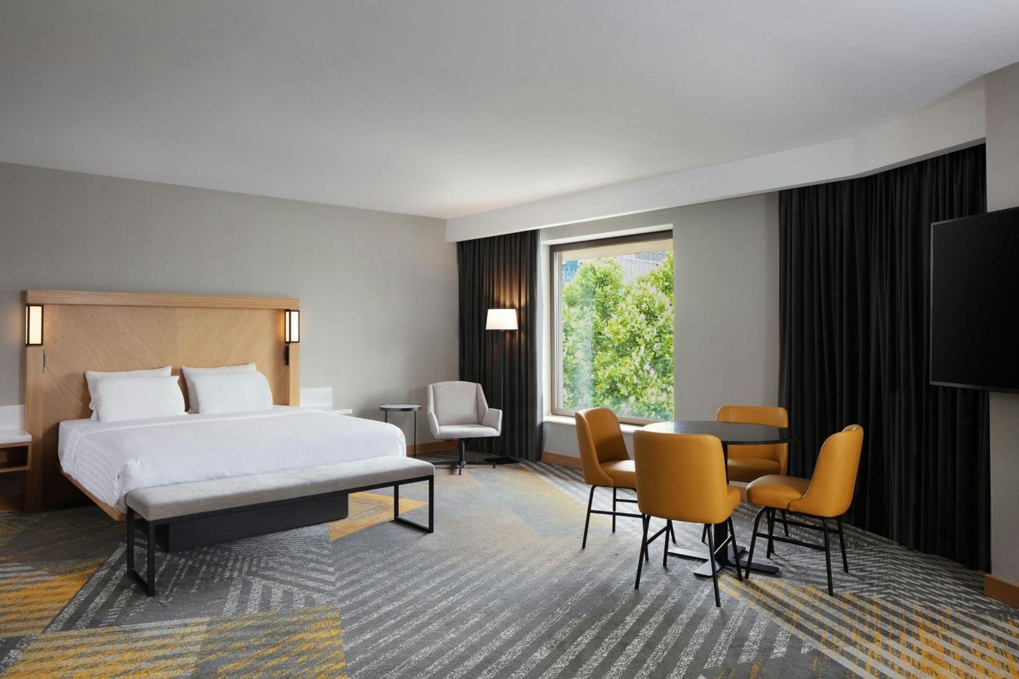 Courtyard By Marriott Tbilisi Hotel Eksteriør billede