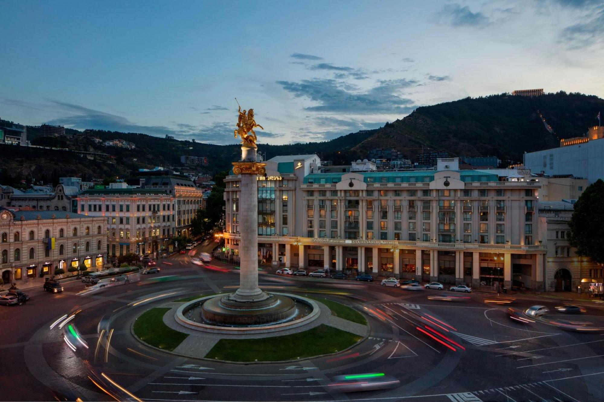 Courtyard By Marriott Tbilisi Hotel Eksteriør billede