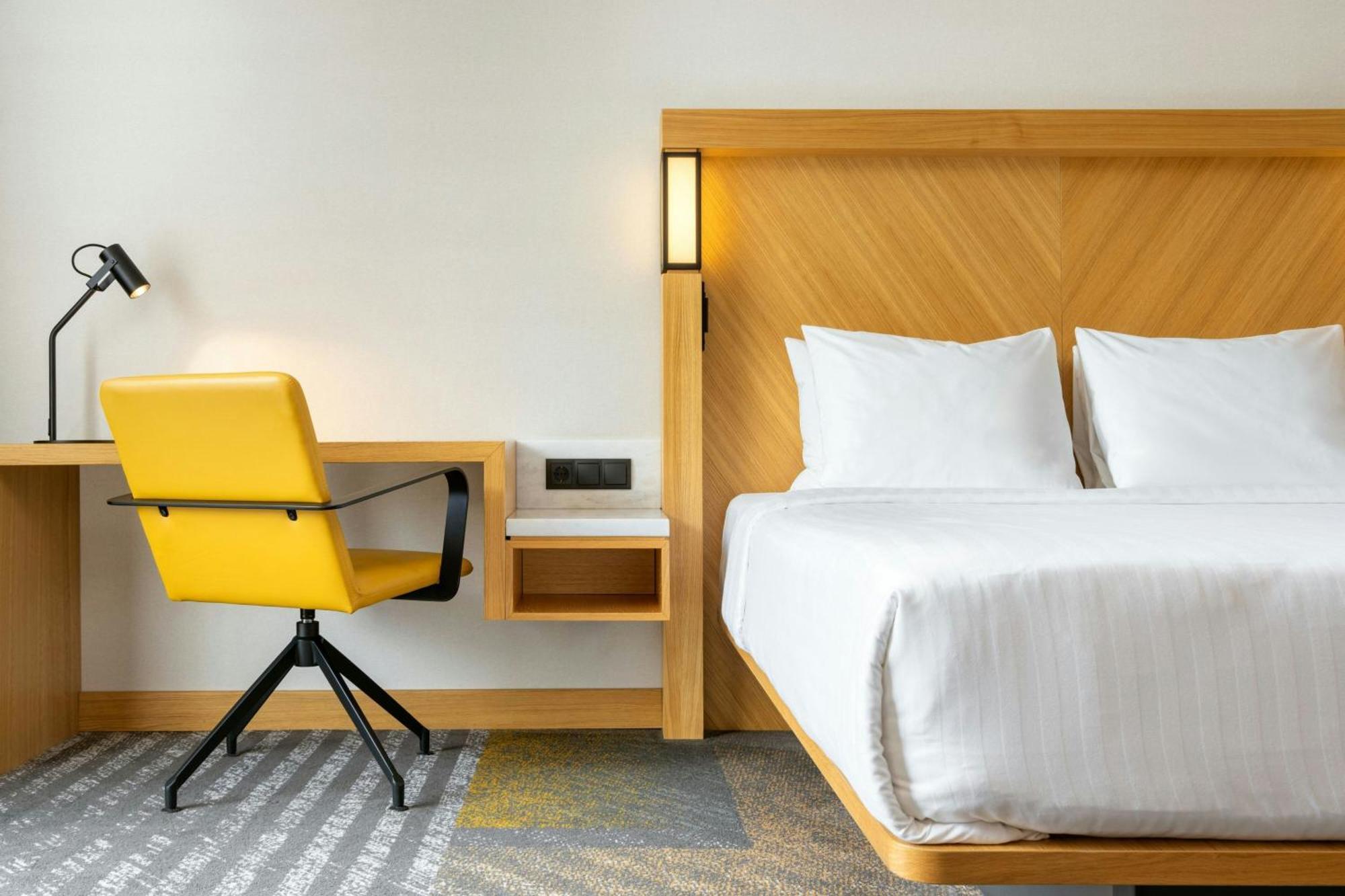 Courtyard By Marriott Tbilisi Hotel Eksteriør billede
