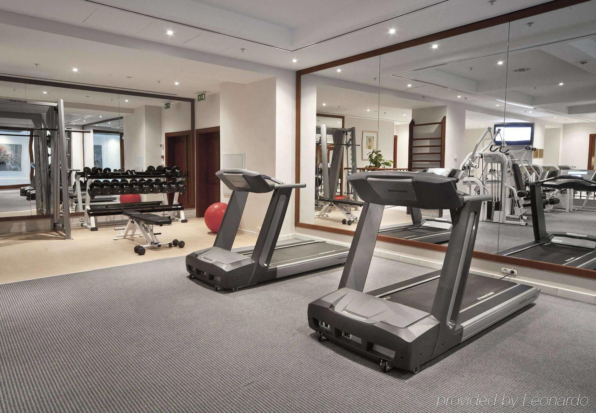 Courtyard By Marriott Tbilisi Hotel Eksteriør billede